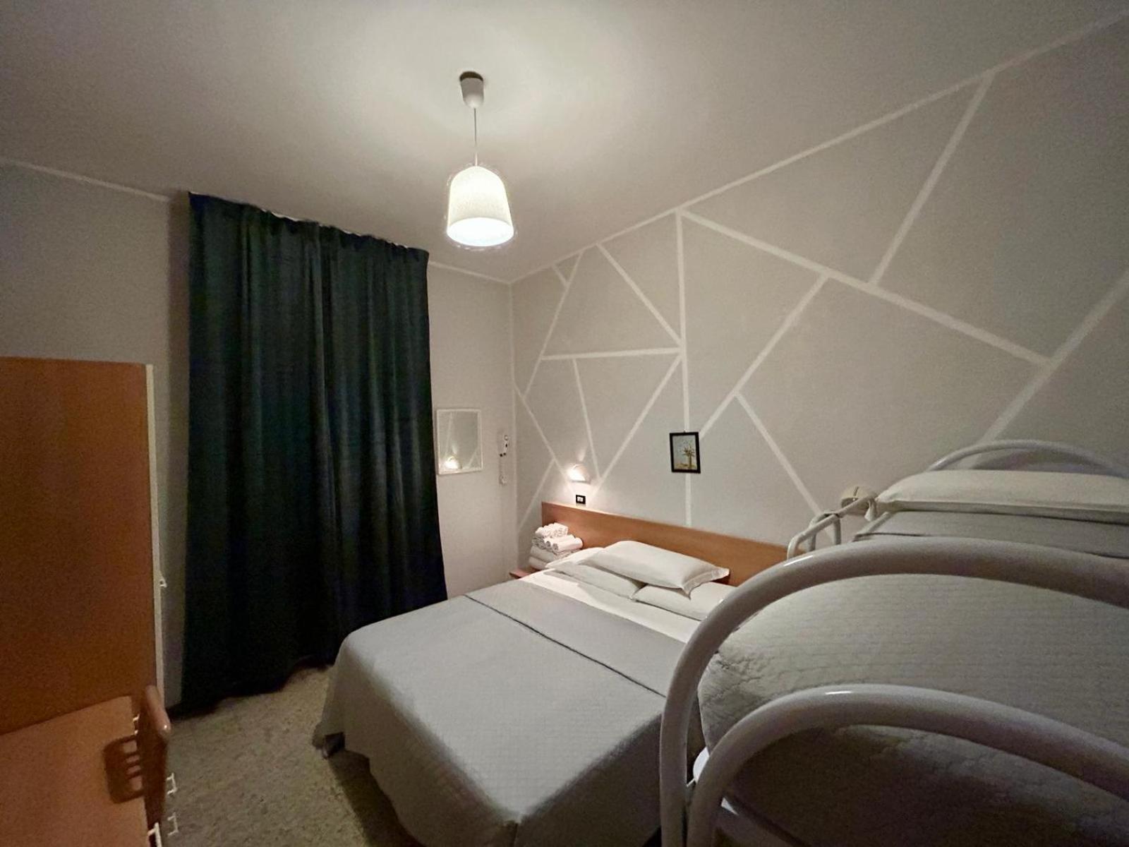 Hotel La Pergola 贝拉里亚-伊贾马里纳 外观 照片